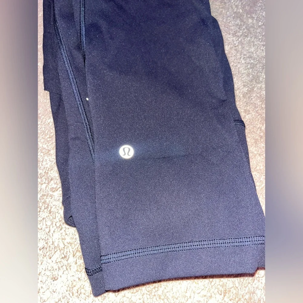 Lululemon Black Cropped Leggings